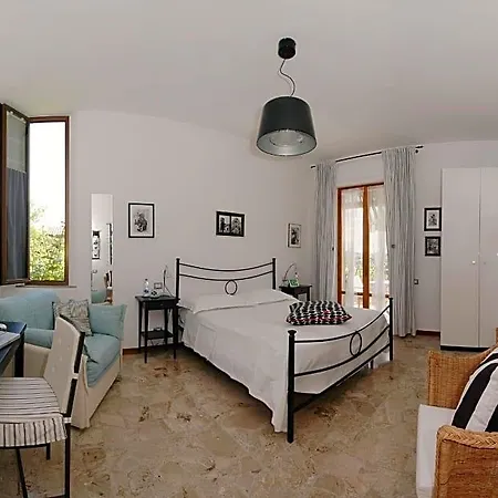 ベッド・アンド・ブレックファスト Casa Certosa シエーナ